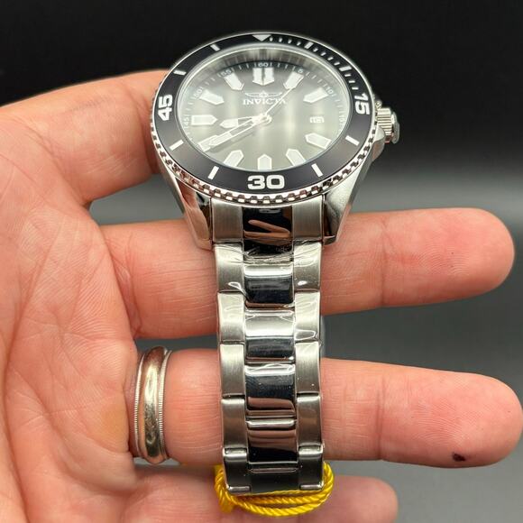 Invicta Pro Diver 46316 Mens 43mm Black Dial Stainless Steel Quartz 50m NIBWT - Picture 8 of 17
